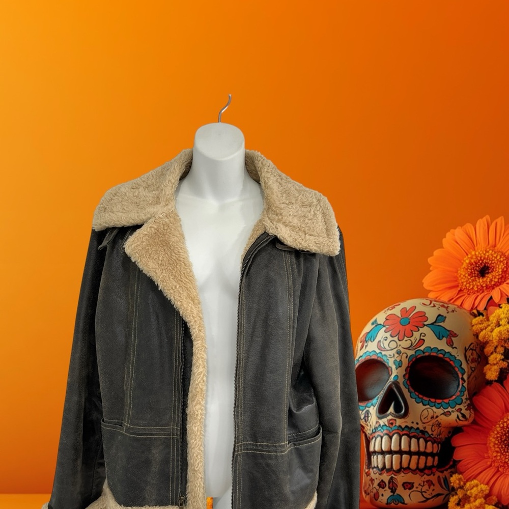 XOXO Tan Shearling Jacket Winter Coat in Size Women’s Large